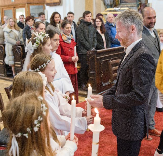První svaté přijímání 2026